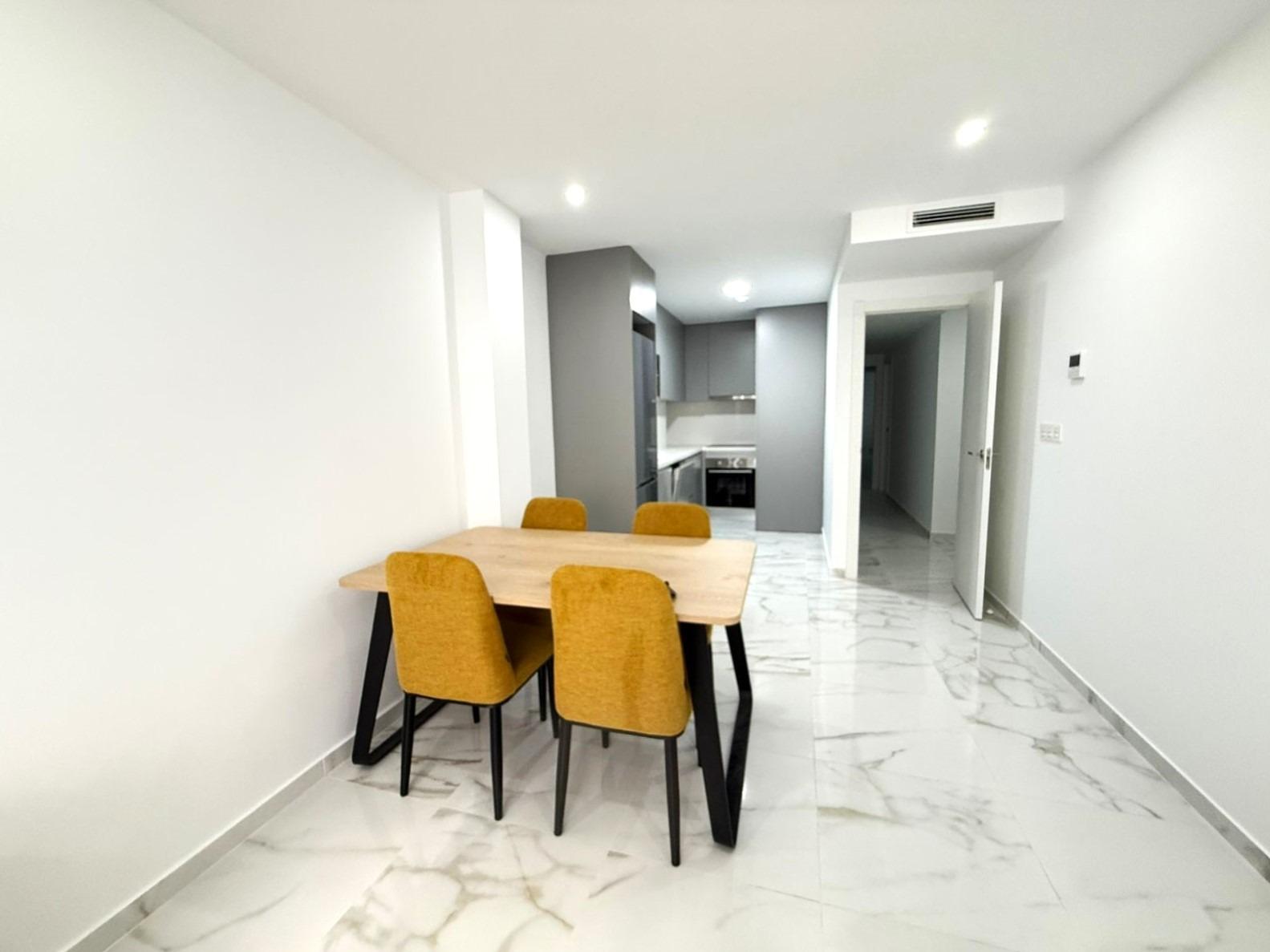 Modern 2-bedroom flat with balcony, sauna and barbecue area in Torrevieja RENT WITH OPTION TO BUY