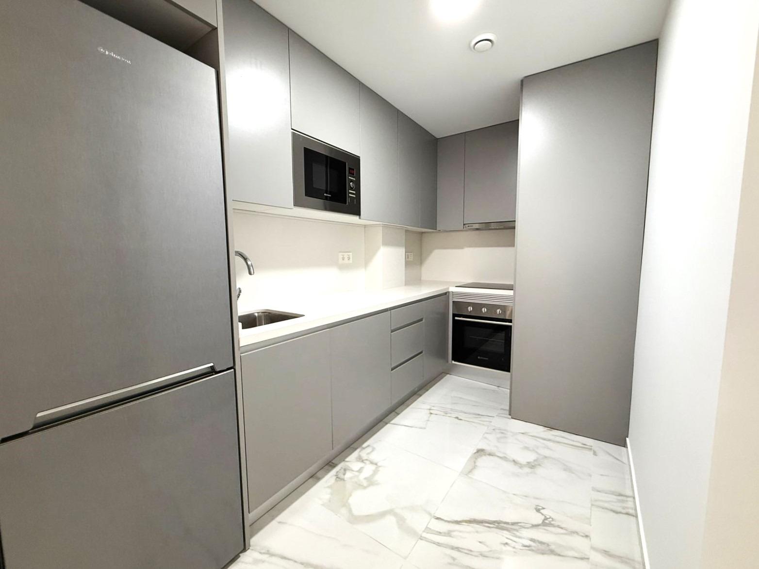 Modern 2-bedroom flat with balcony, sauna and barbecue area in Torrevieja RENT WITH OPTION TO BUY