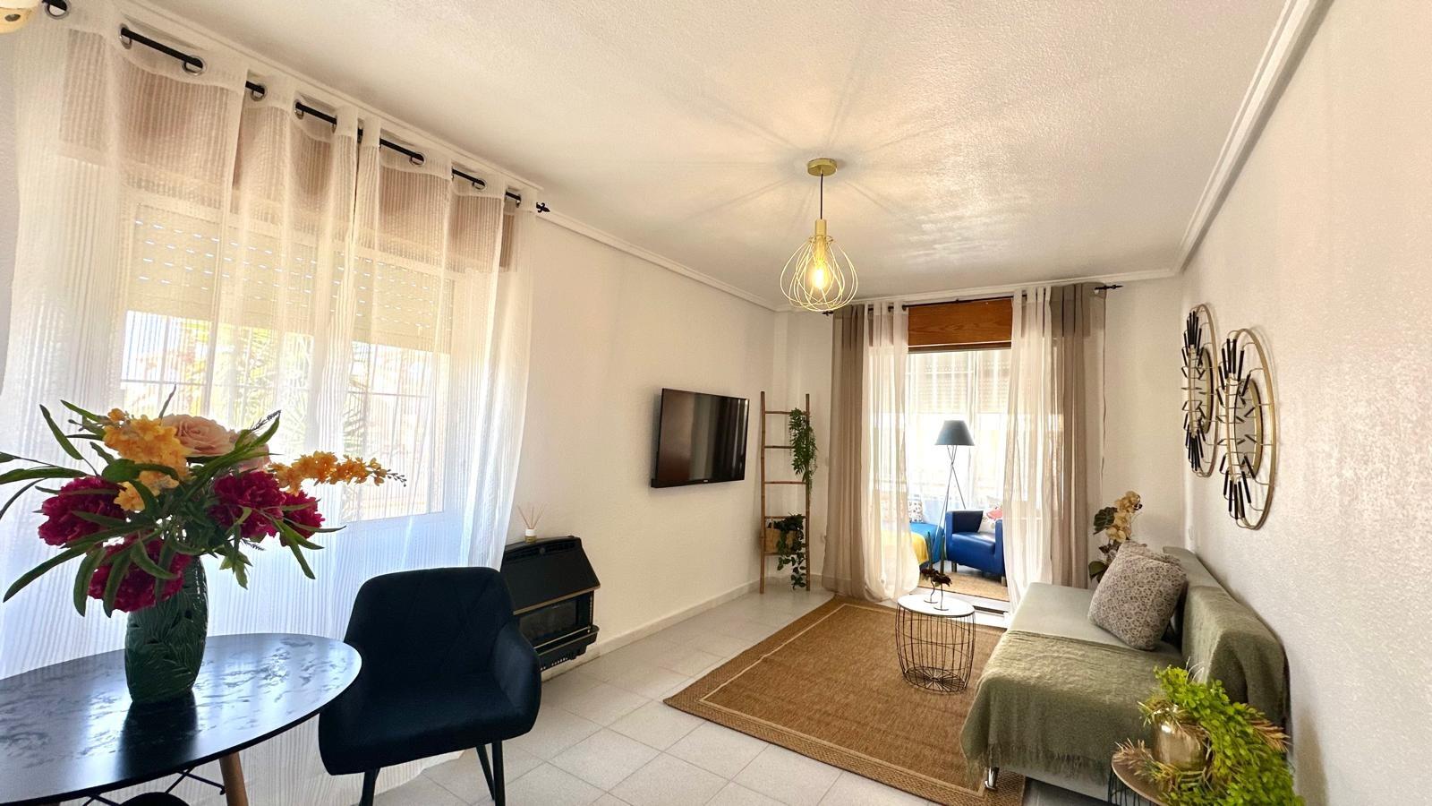 Kitchen in apartment for sale in Torrevieja