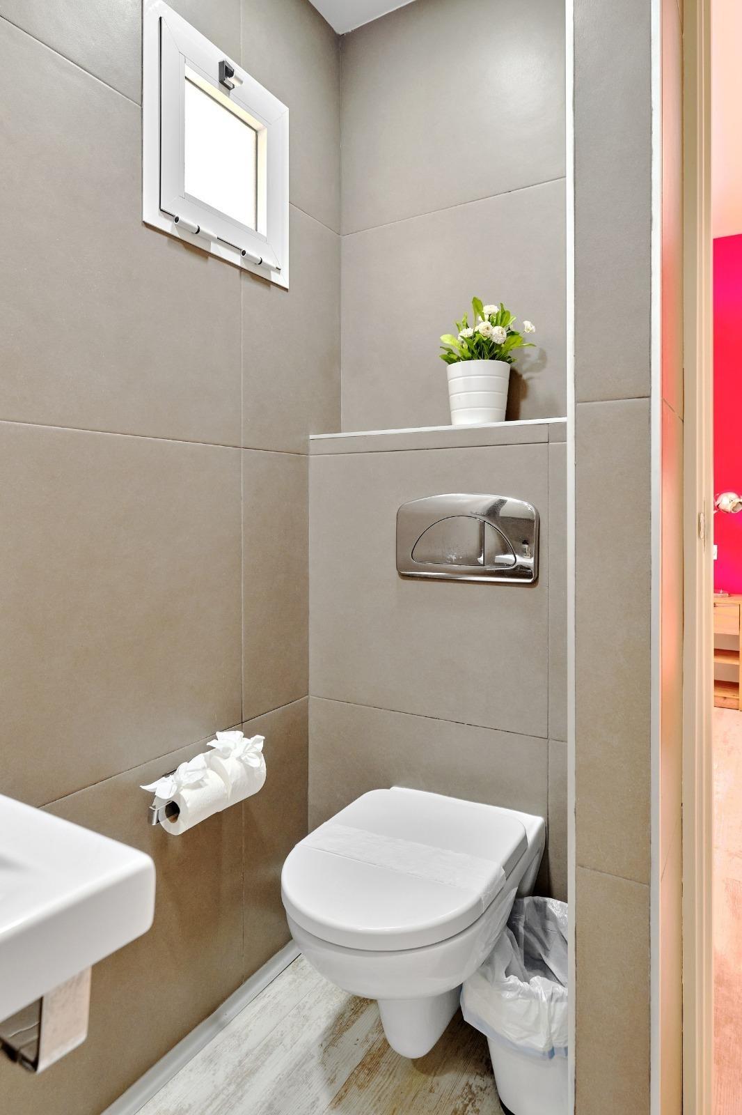 Pool area in apartment for sale in Torrevieja