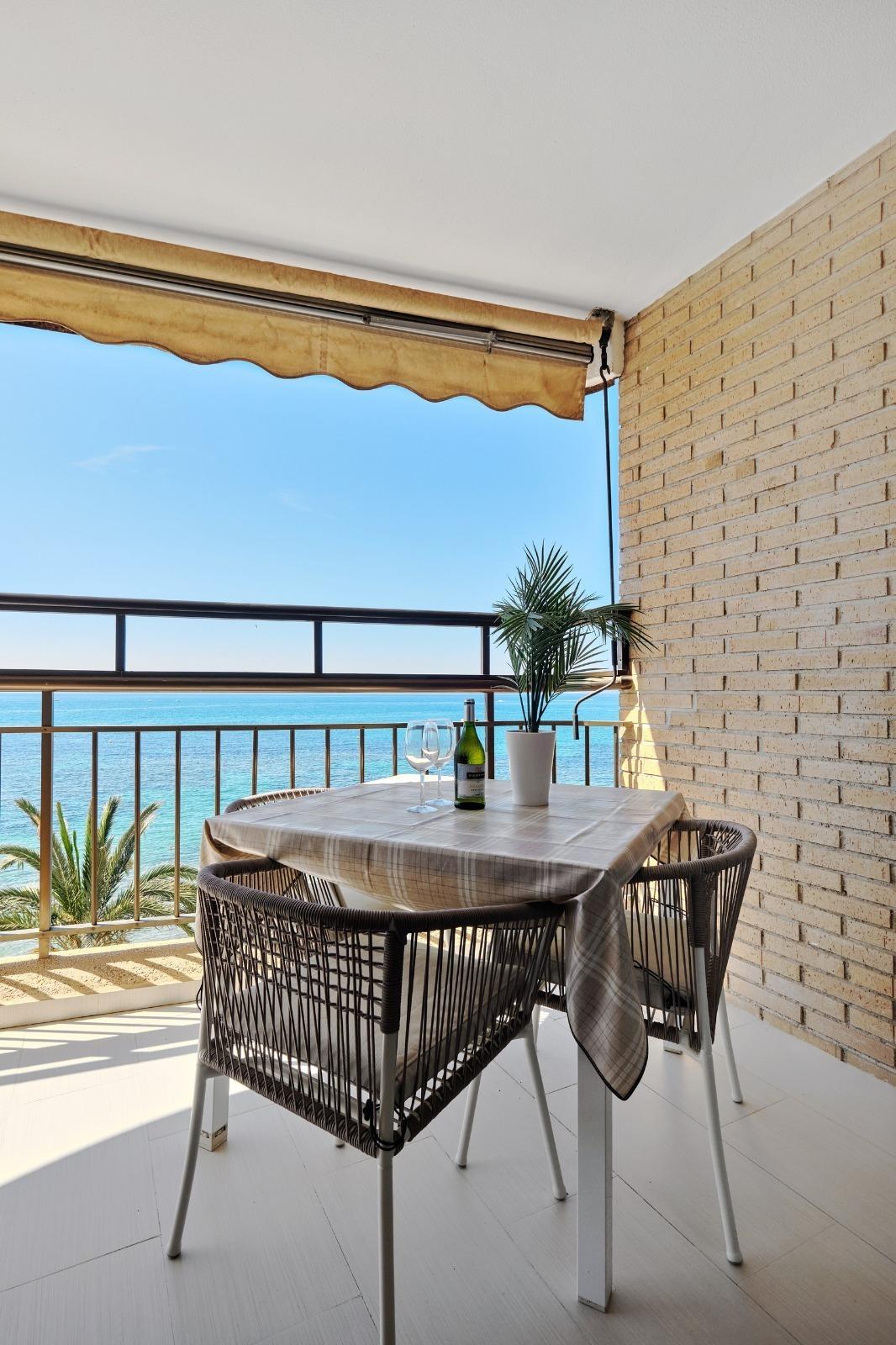 Living room in apartment for sale in Torrevieja