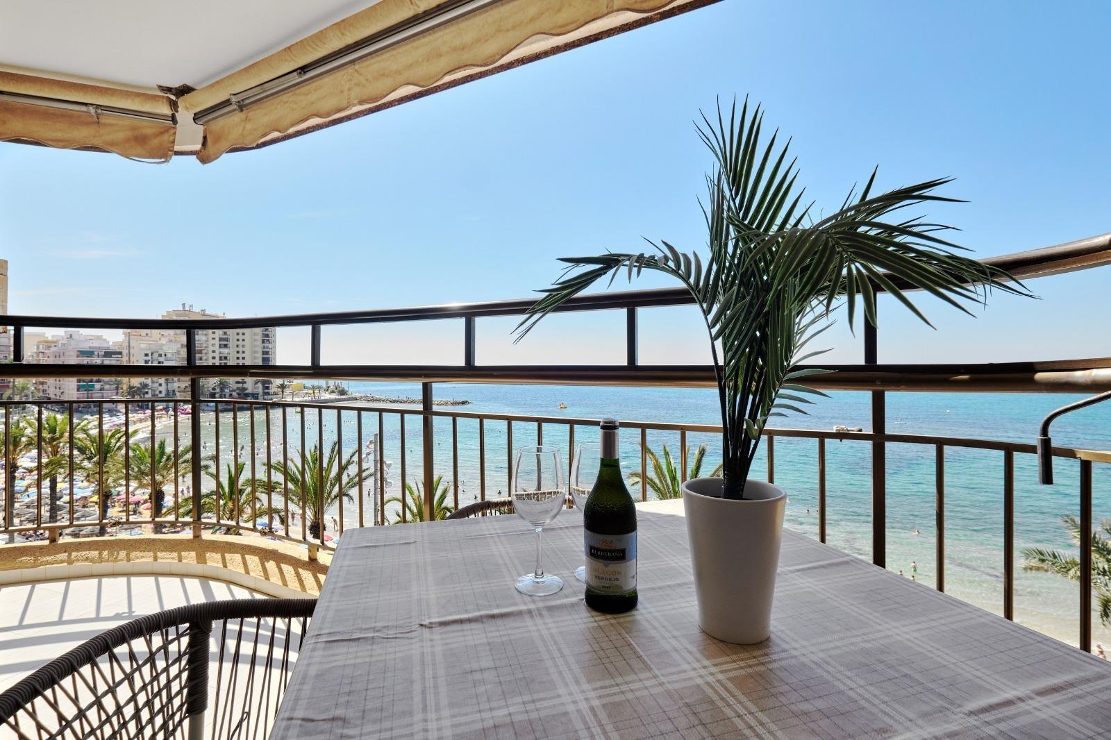 Kitchen in apartment for sale in Torrevieja
