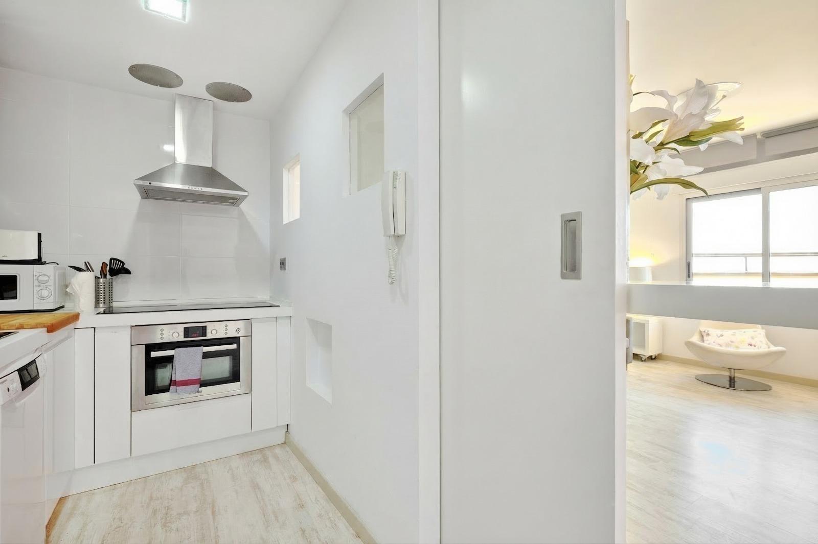 Bedroom in apartment for sale in Torrevieja