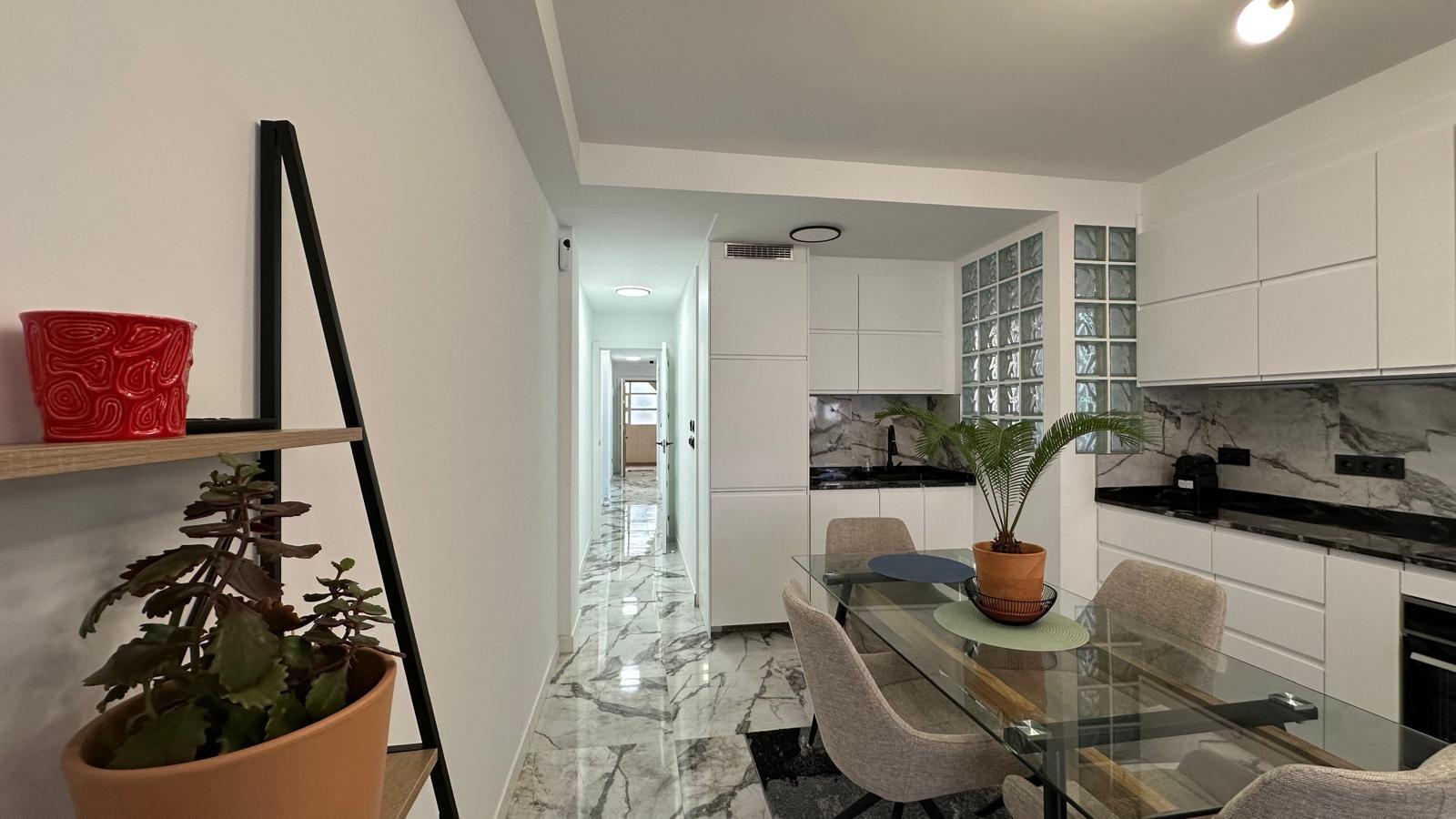 Dining area in apartment for sale in Torrevieja
