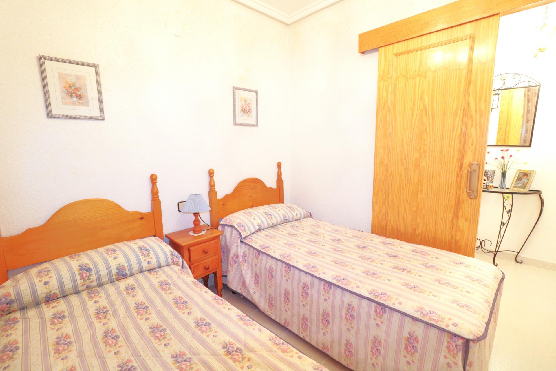 Master bedroom in apartment for sale in Torrevieja