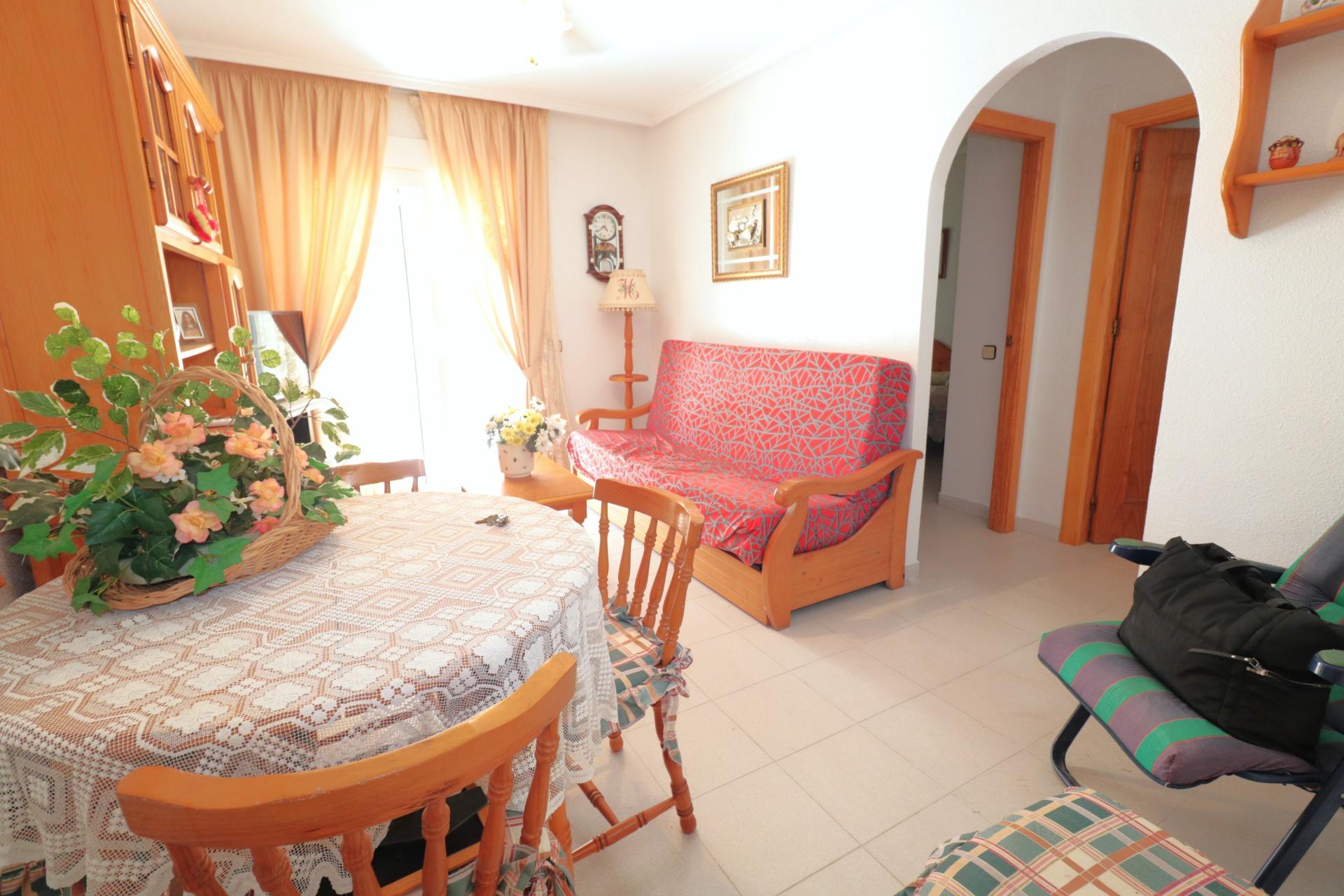Bedrooms: 2, Bathrooms: 1, Apartment in Torrevieja, Alicante, Spain
