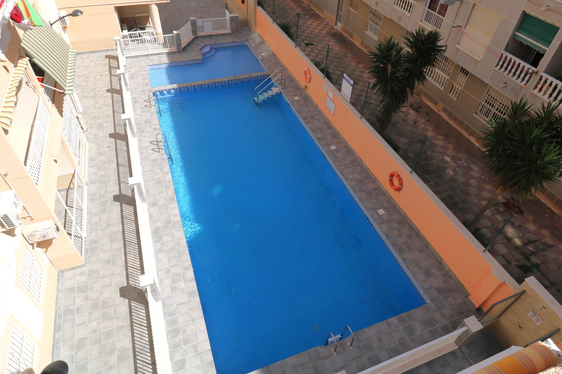 Garden in apartment for sale in Torrevieja