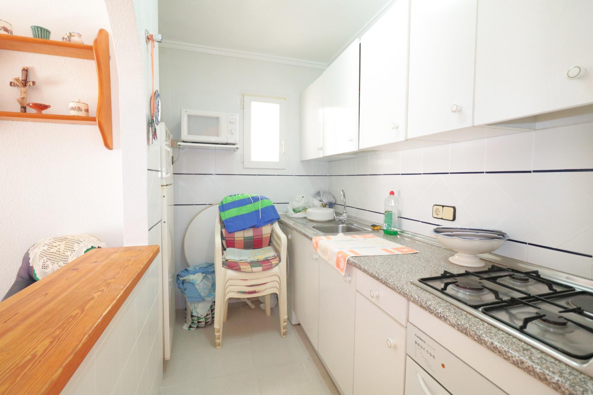 Bedroom in apartment for sale in Torrevieja