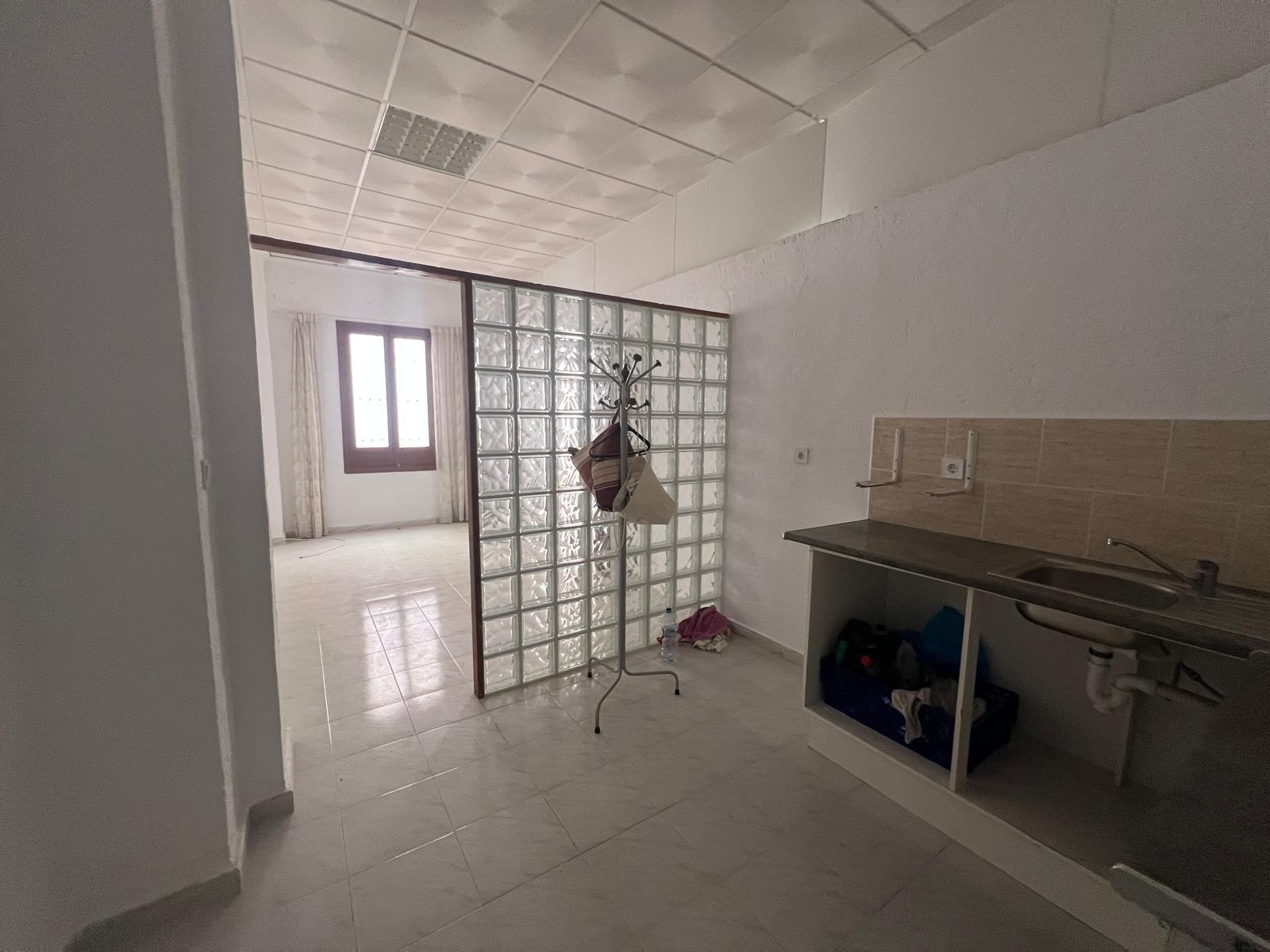 Pool area in commercial for sale in Torrevieja