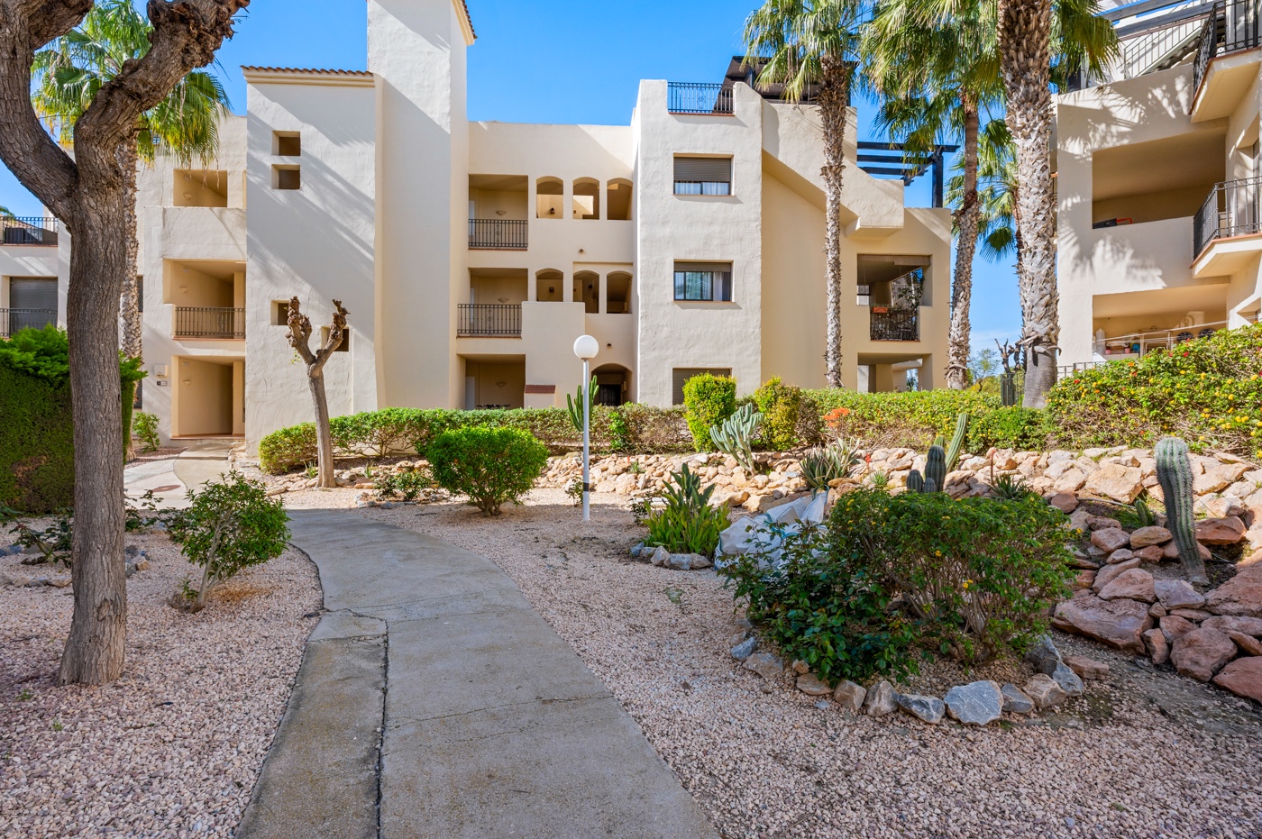 Master bedroom in apartment for sale in San Javier