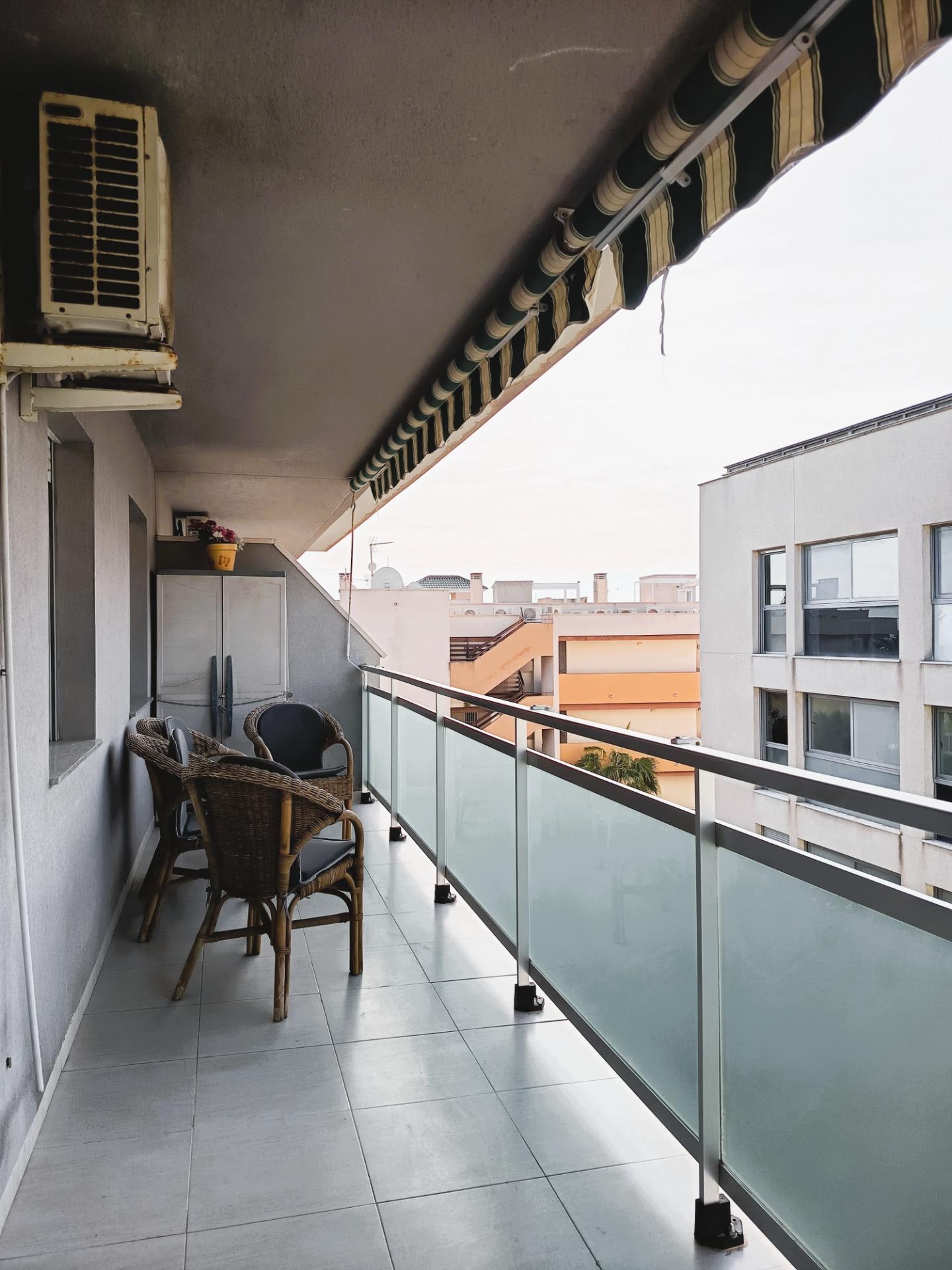 Garden in penthouse for sale in Orihuela Costa