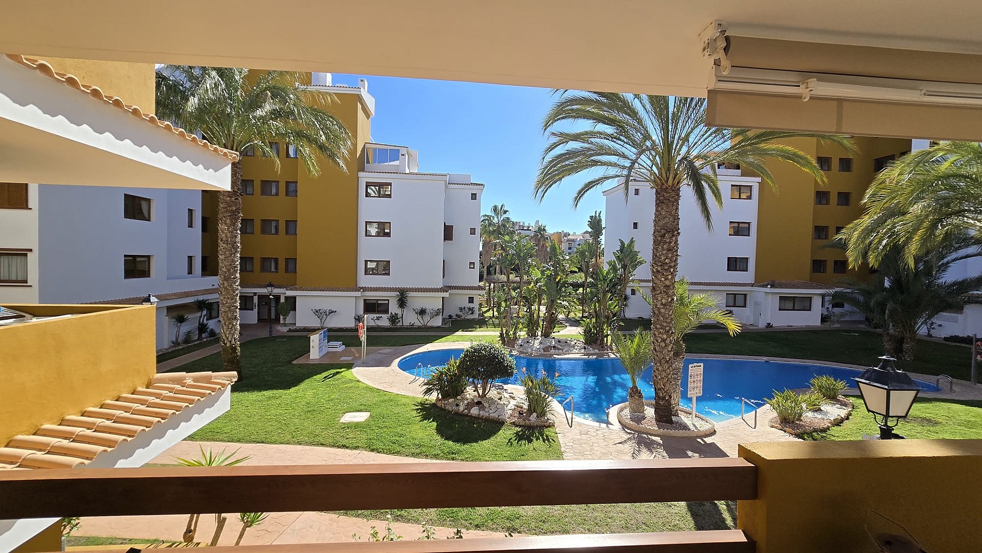 Terrace in apartment for sale in Punta Prima