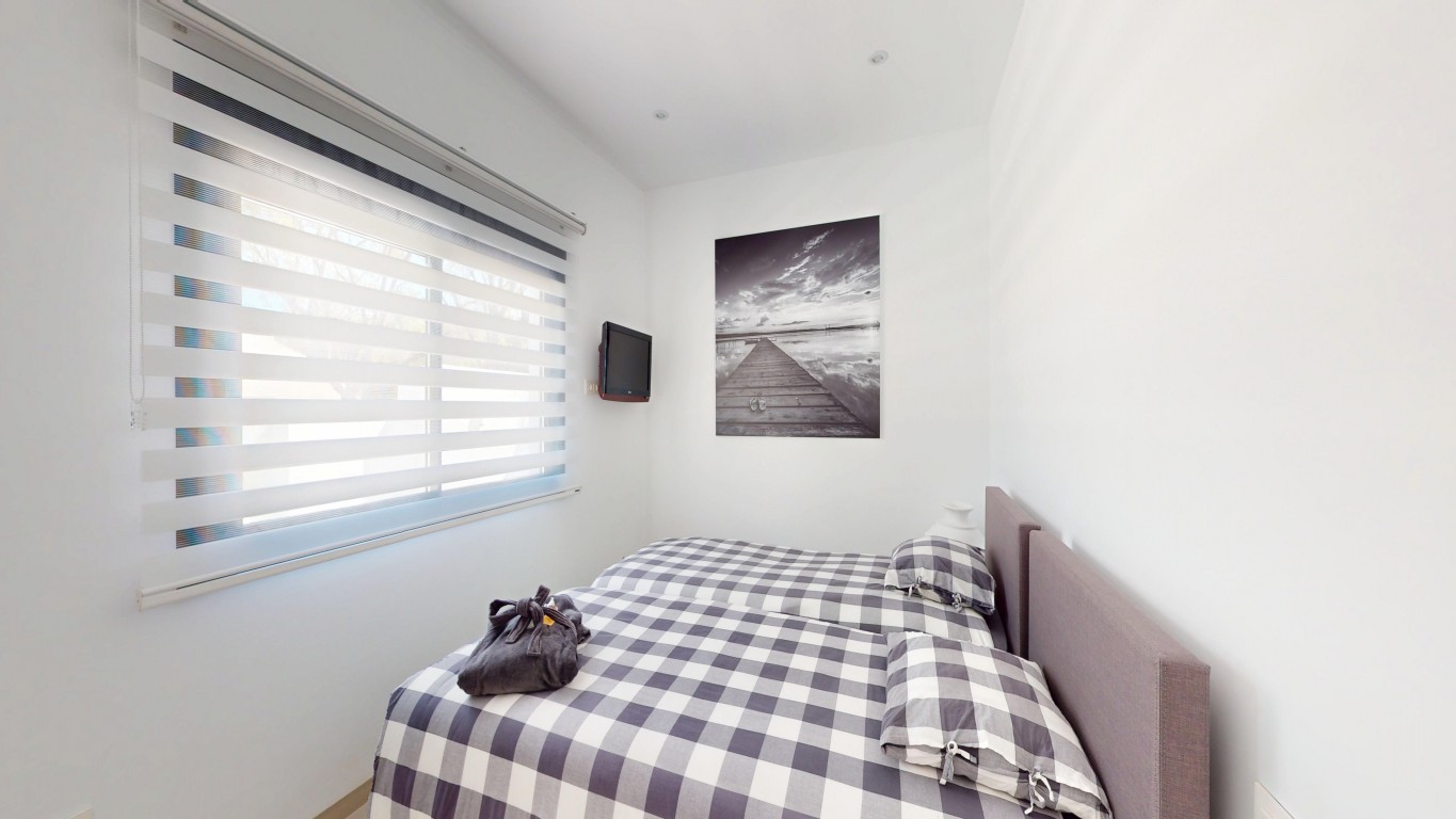 Bathroom in villa for sale in Los Alcazares