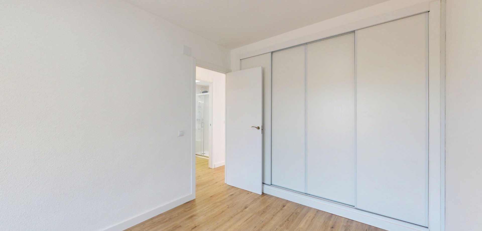 Bathroom in apartment for sale in Orihuela Costa