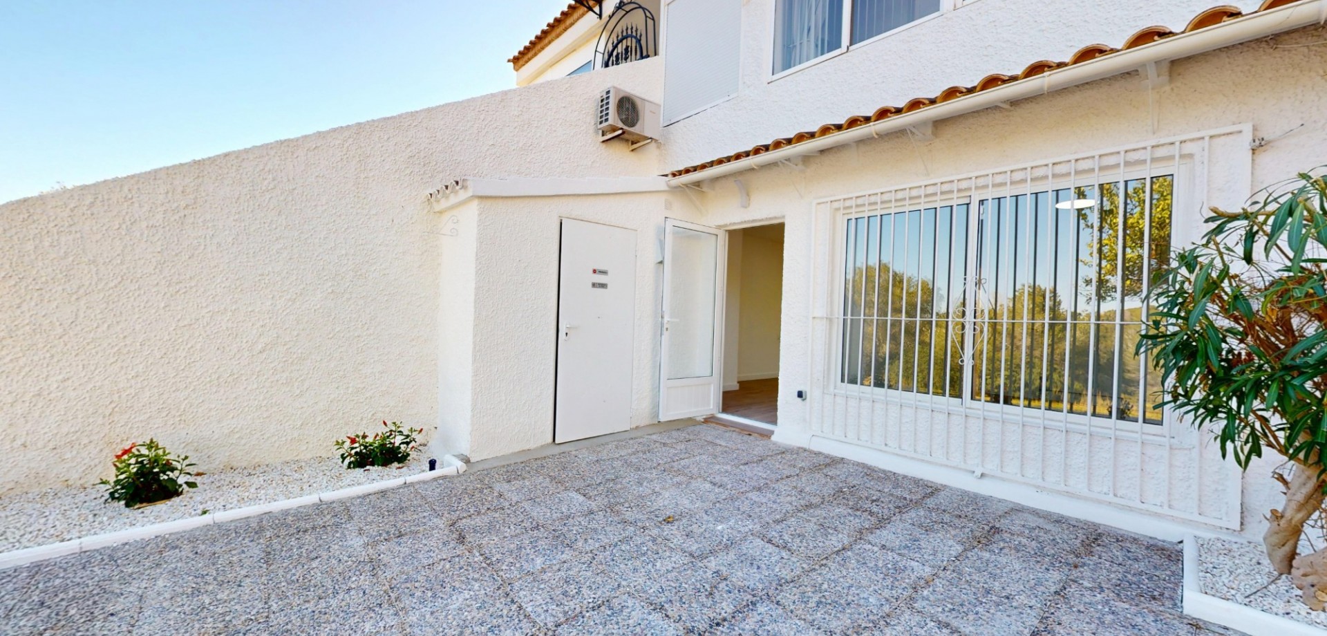 Terrace in apartment for sale in Orihuela Costa