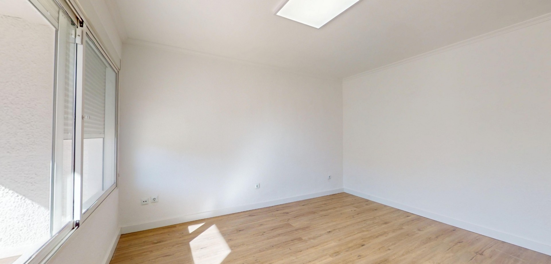 Dining area in apartment for sale in Orihuela Costa