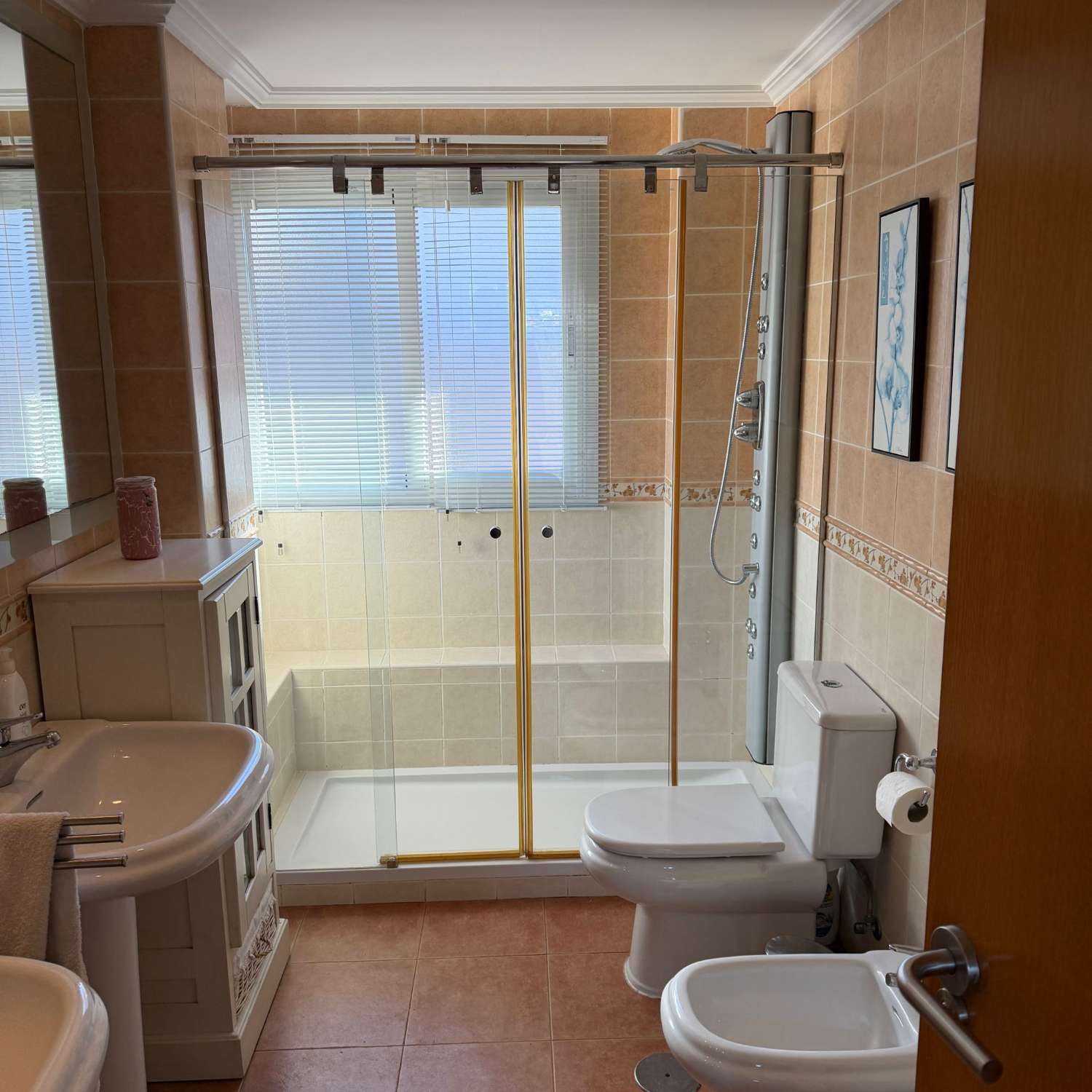 Bedroom in villa for sale in Calpe