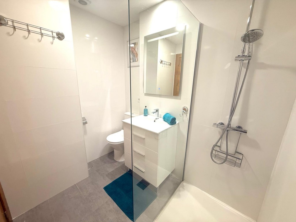 Master bedroom in penthouse for sale in Hacienda Riquelme Golf Resort