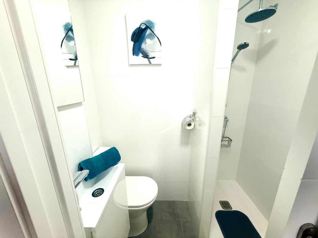 Bathroom in penthouse for sale in Hacienda Riquelme Golf Resort
