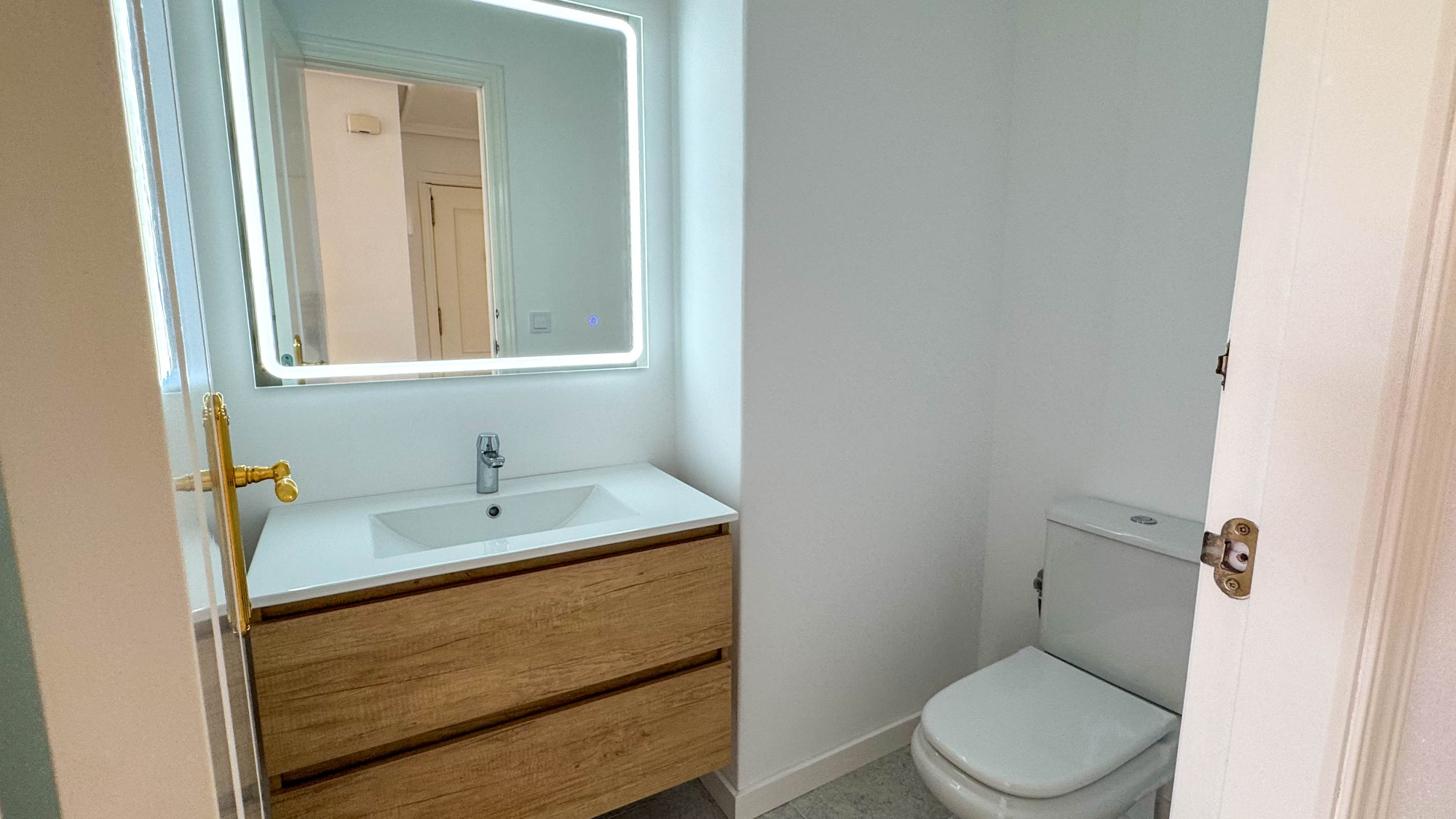 Master bedroom in apartment for sale in Orihuela Costa