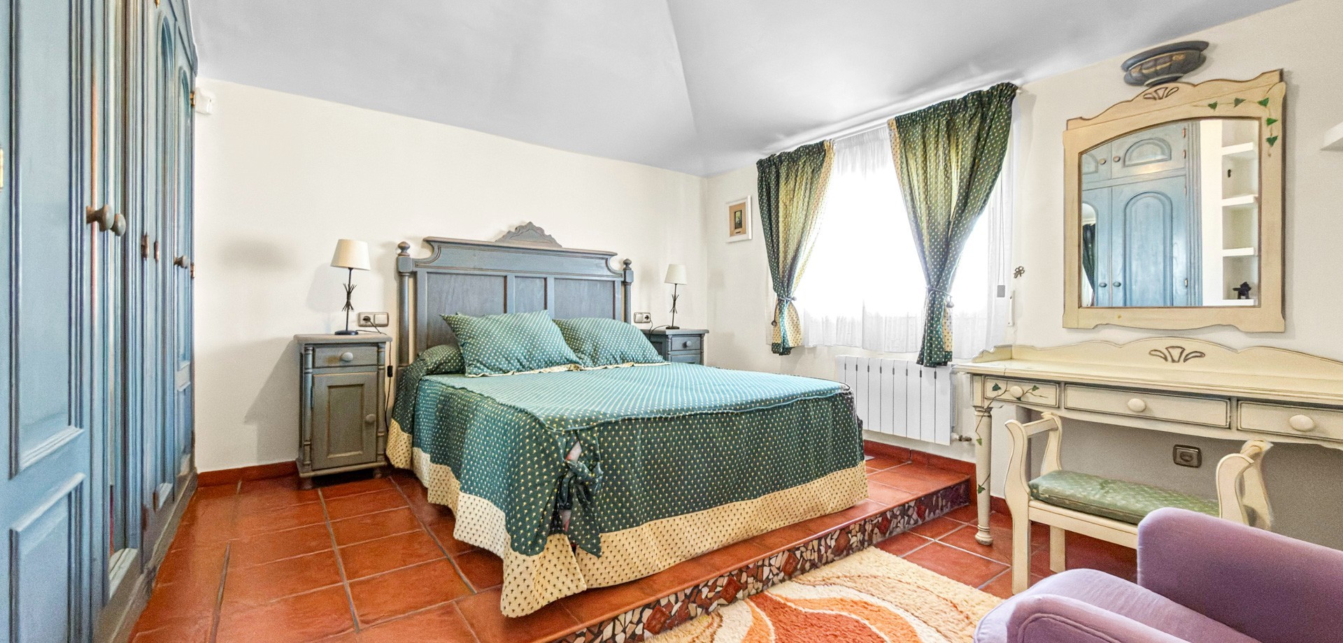 Dining area in villa for sale in Torrevieja