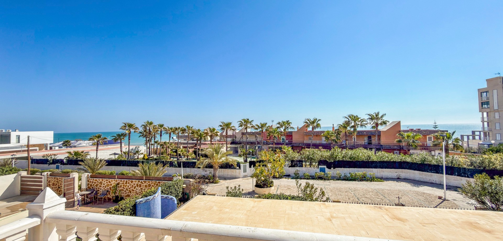 Exterior view in villa for sale in Torrevieja