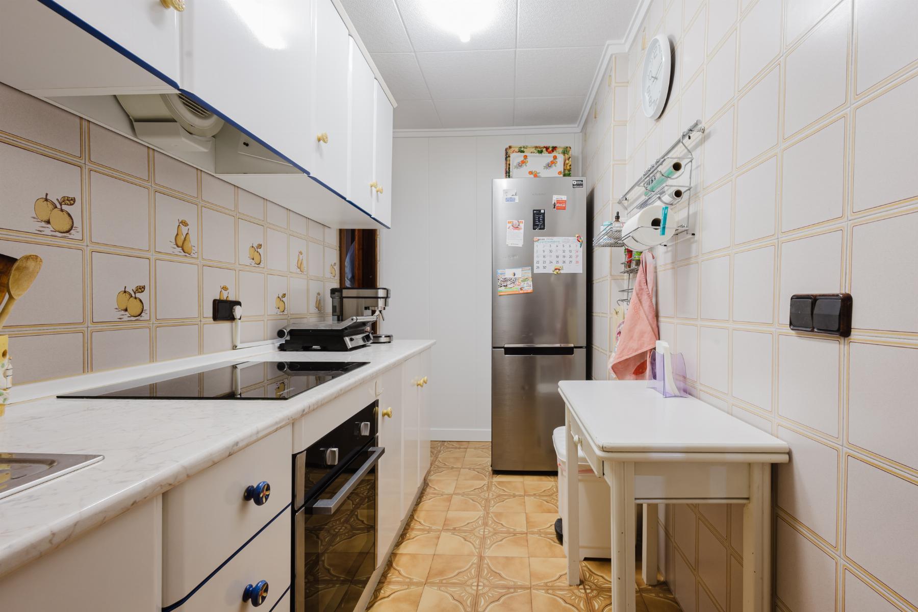 Master bedroom in apartment for sale in Torrevieja