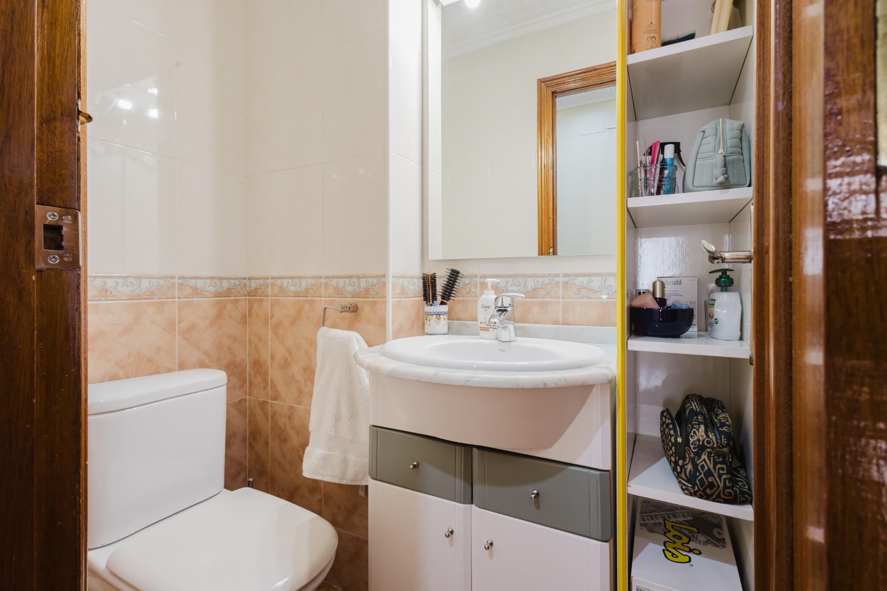 Dining area in apartment for sale in Torrevieja