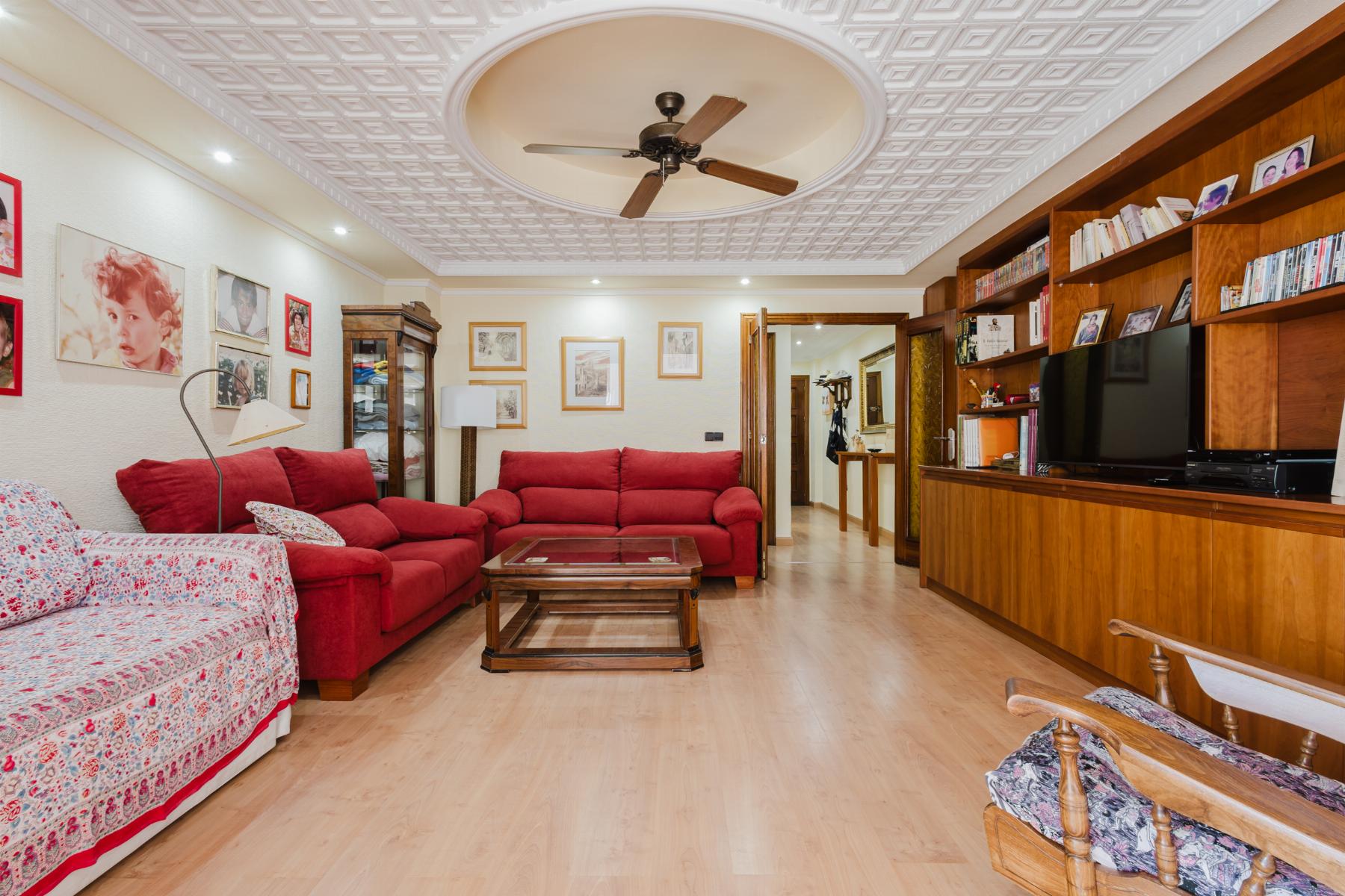 Terrace in apartment for sale in Torrevieja
