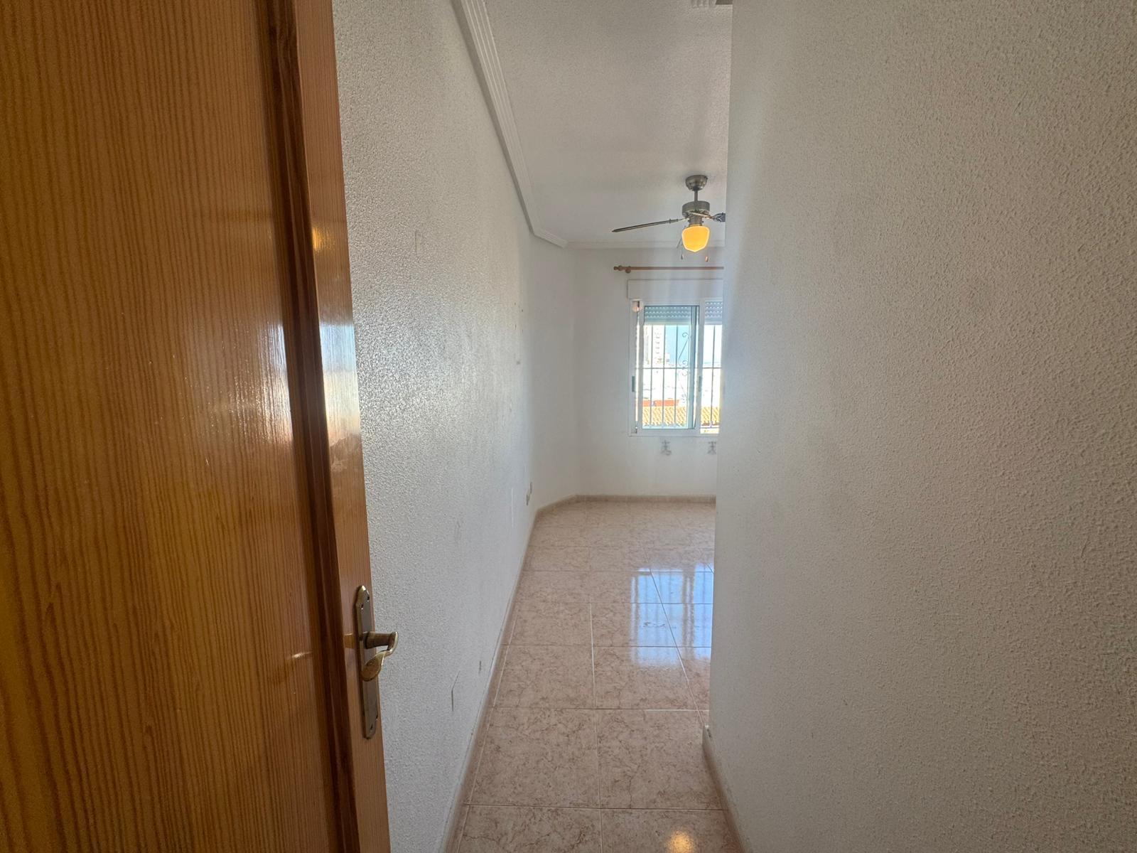 Master bedroom in apartment for sale in Torrevieja