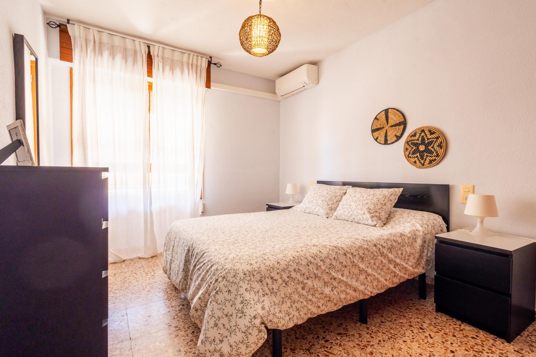 Terrace in apartment for sale in Torrevieja