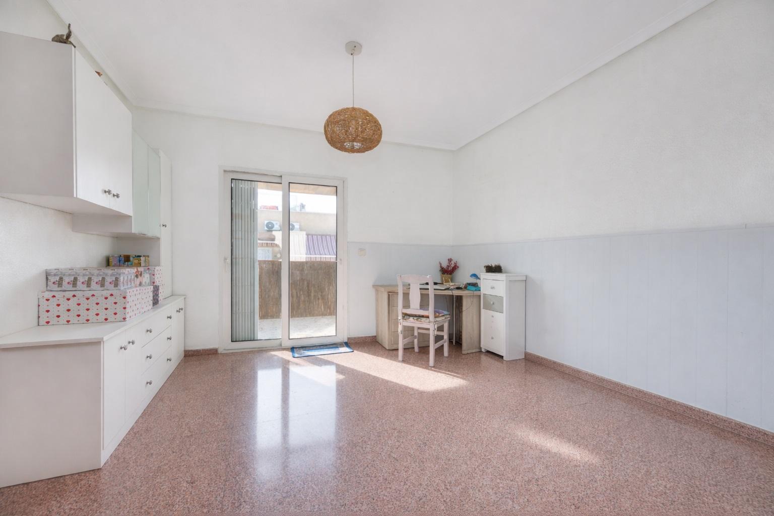 Garden in apartment for sale in Torrevieja