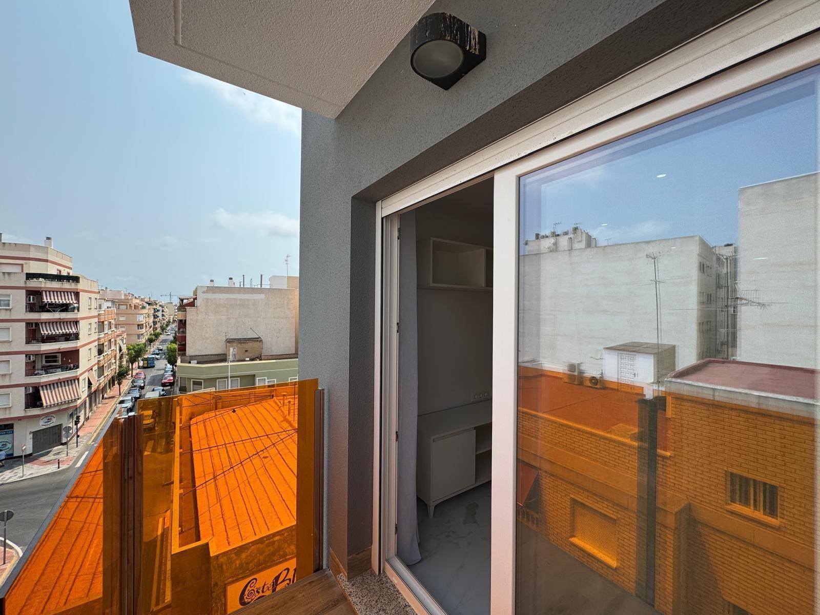 Pool area in apartment for sale in Torrevieja