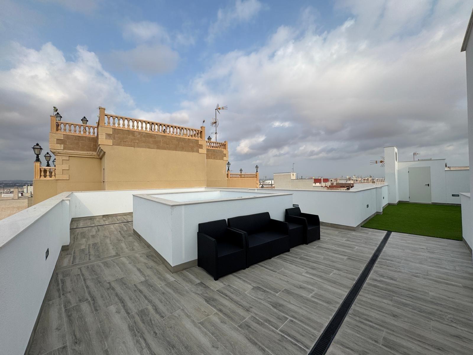 Dining area in apartment for sale in Torrevieja