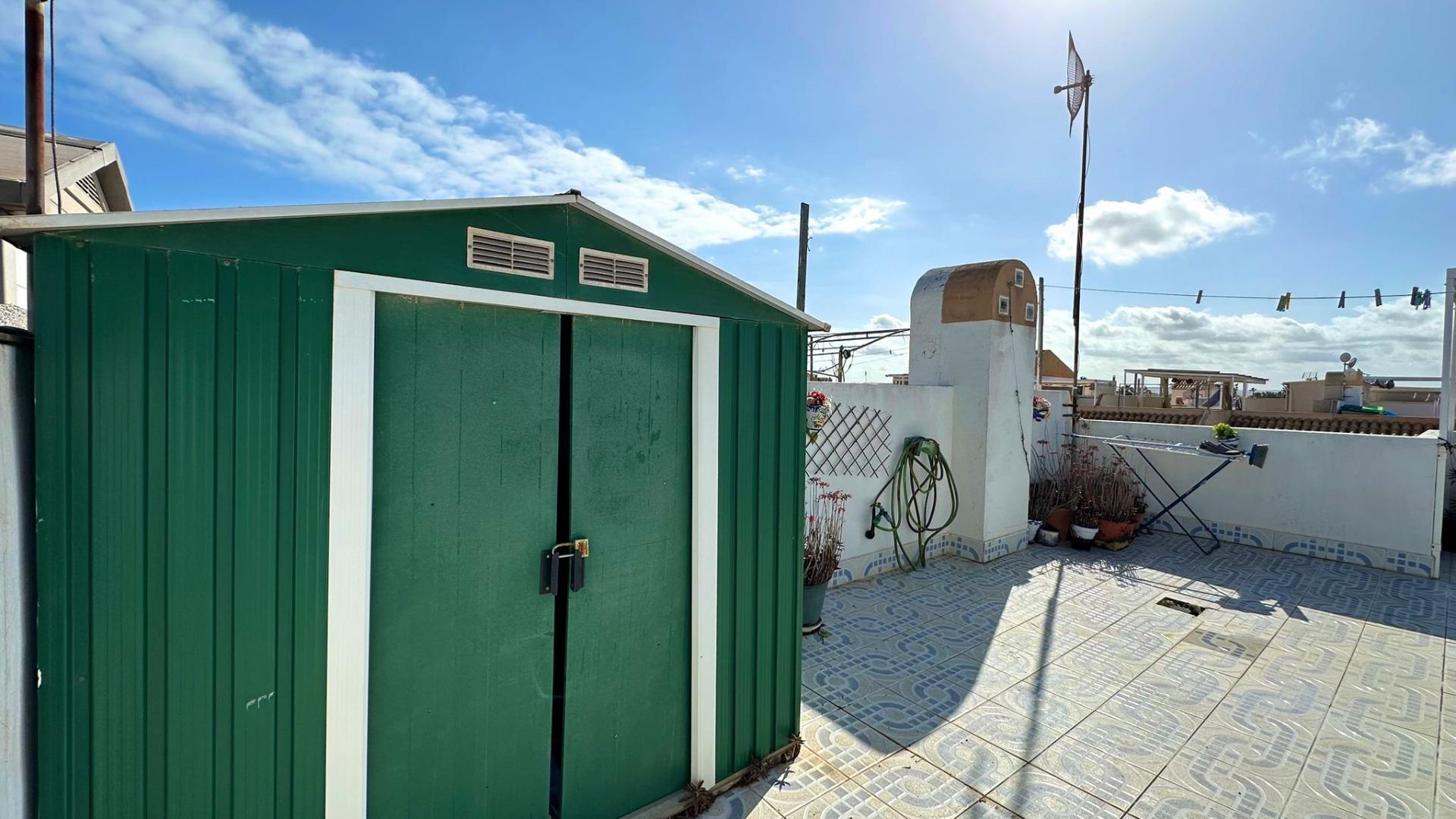 Master bedroom in bungalow for sale in Torrevieja