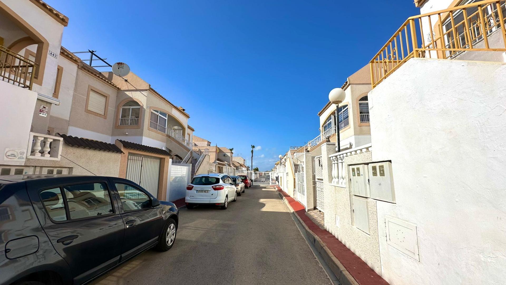 Pool area in bungalow for sale in Torrevieja