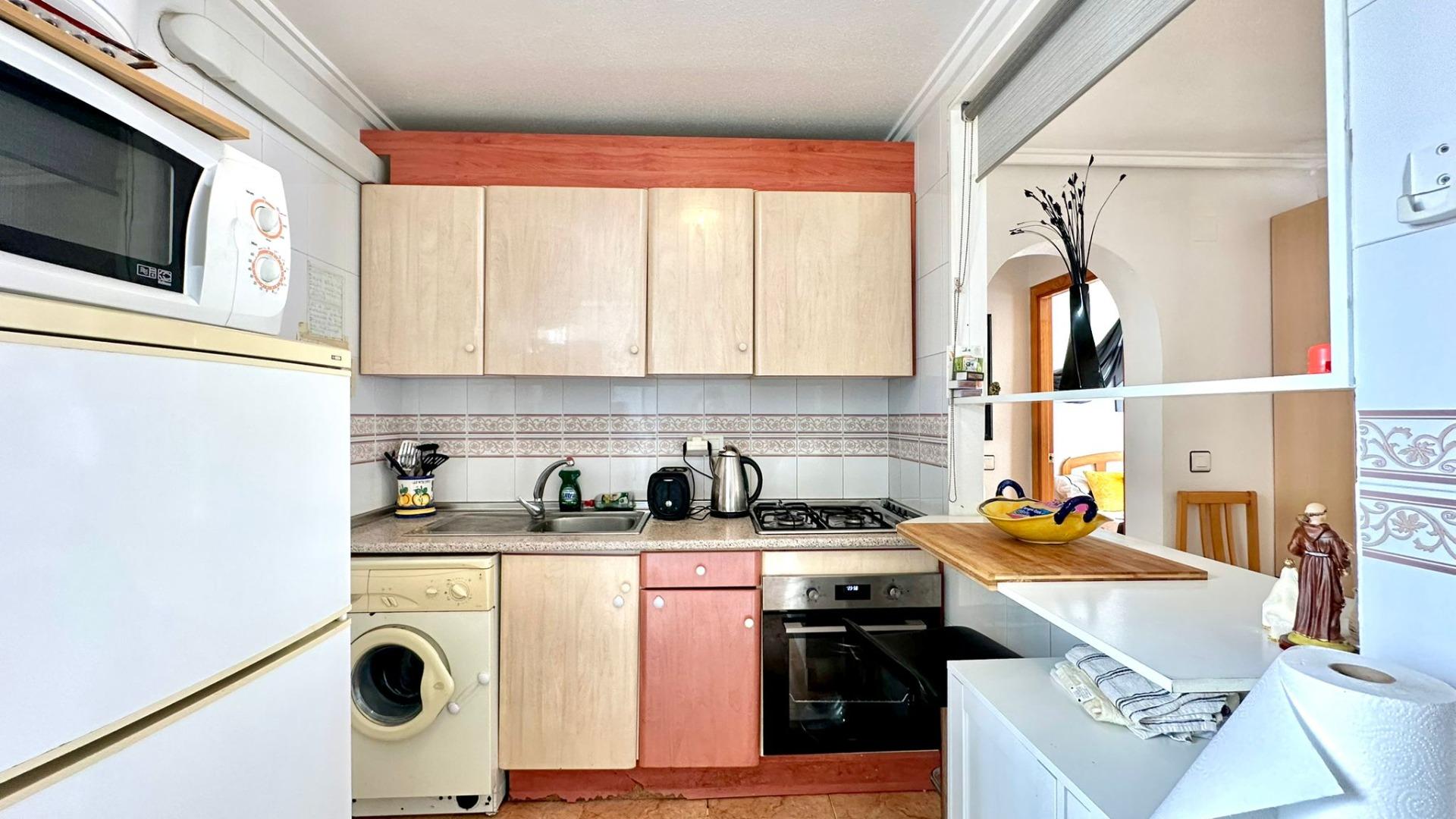Terrace in bungalow for sale in Torrevieja
