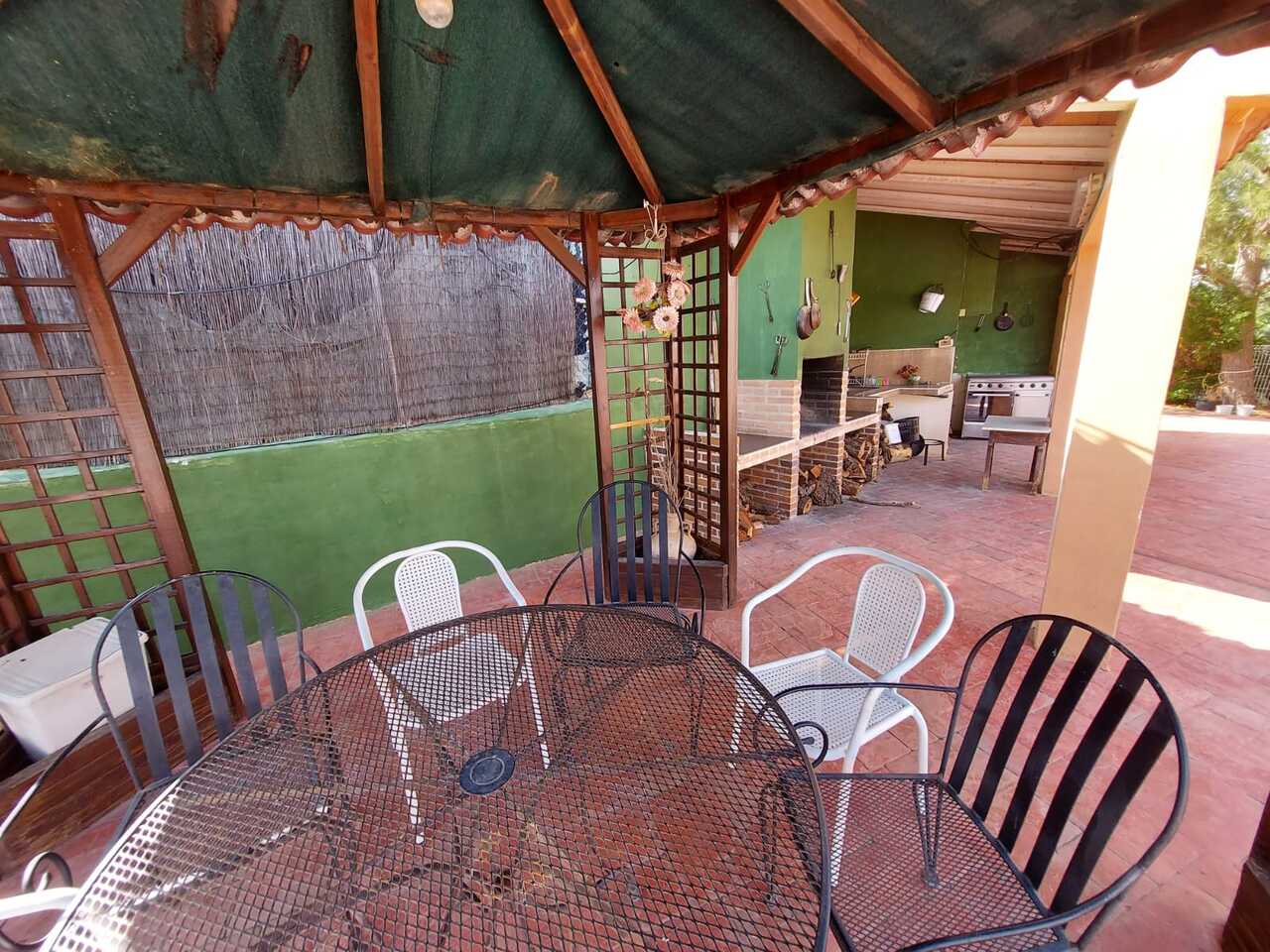 Kitchen in villa for sale in Murcia