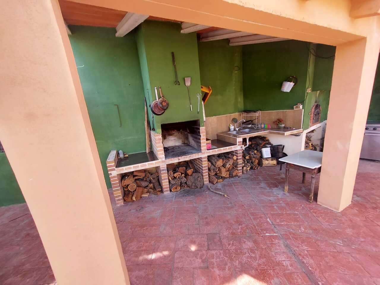 Master bedroom in villa for sale in Murcia