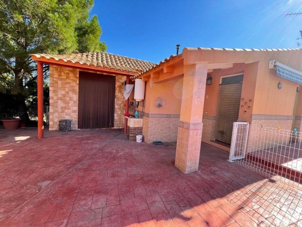 Garden in villa for sale in Calasparra