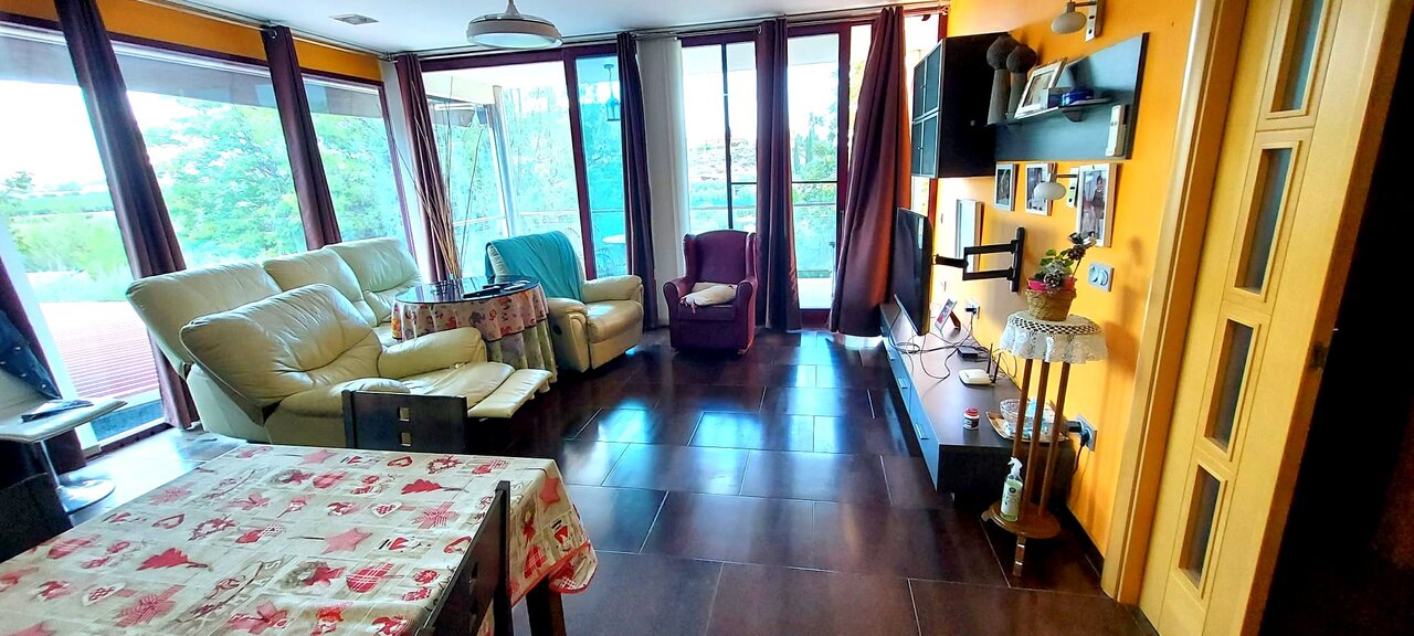 Garden in villa for sale in Calasparra