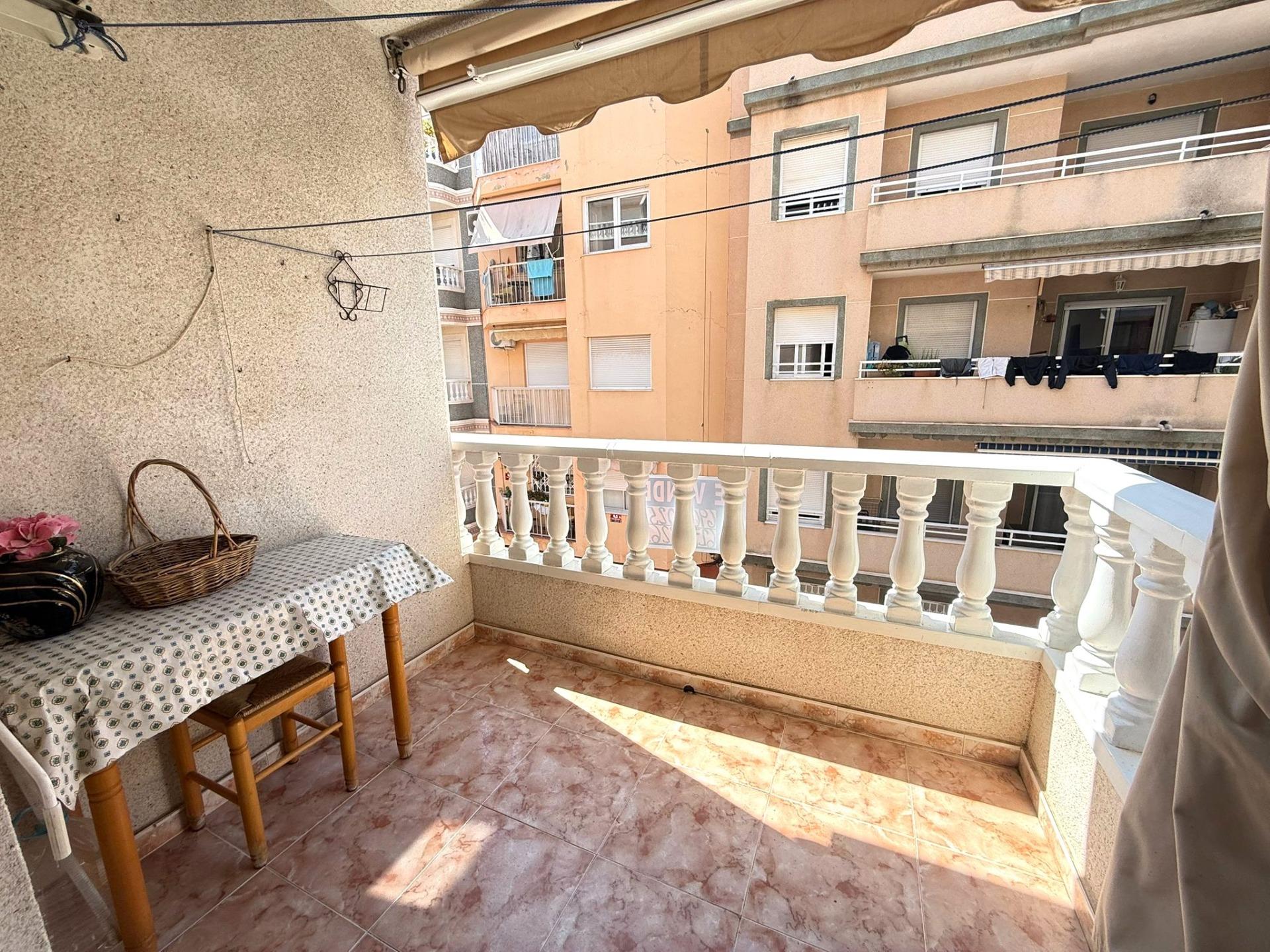 Kitchen in apartment for sale in Torrevieja