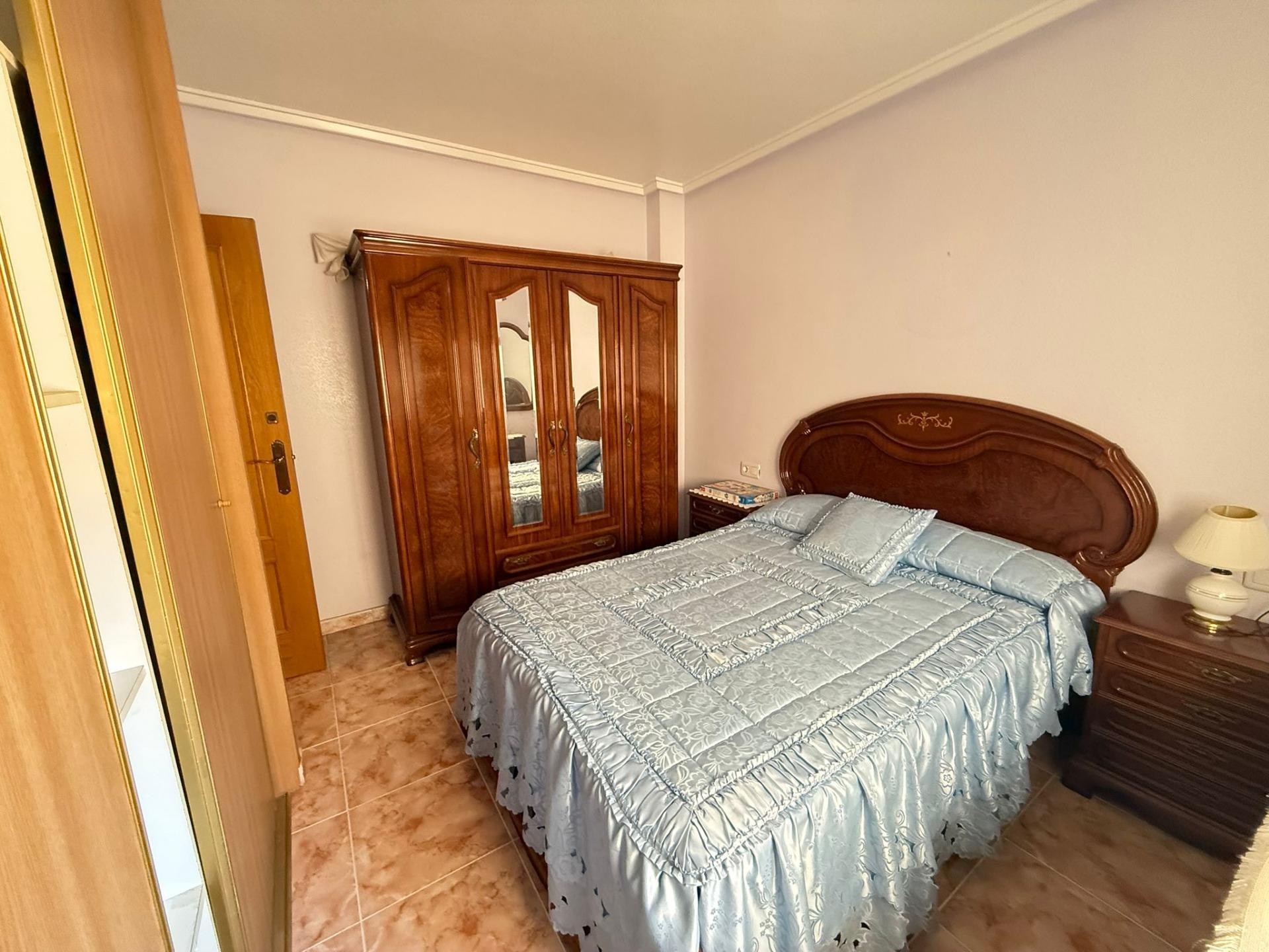 Terrace in apartment for sale in Torrevieja