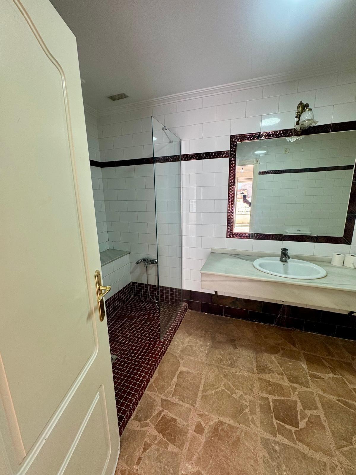 Dining area in apartment for sale in Torrevieja