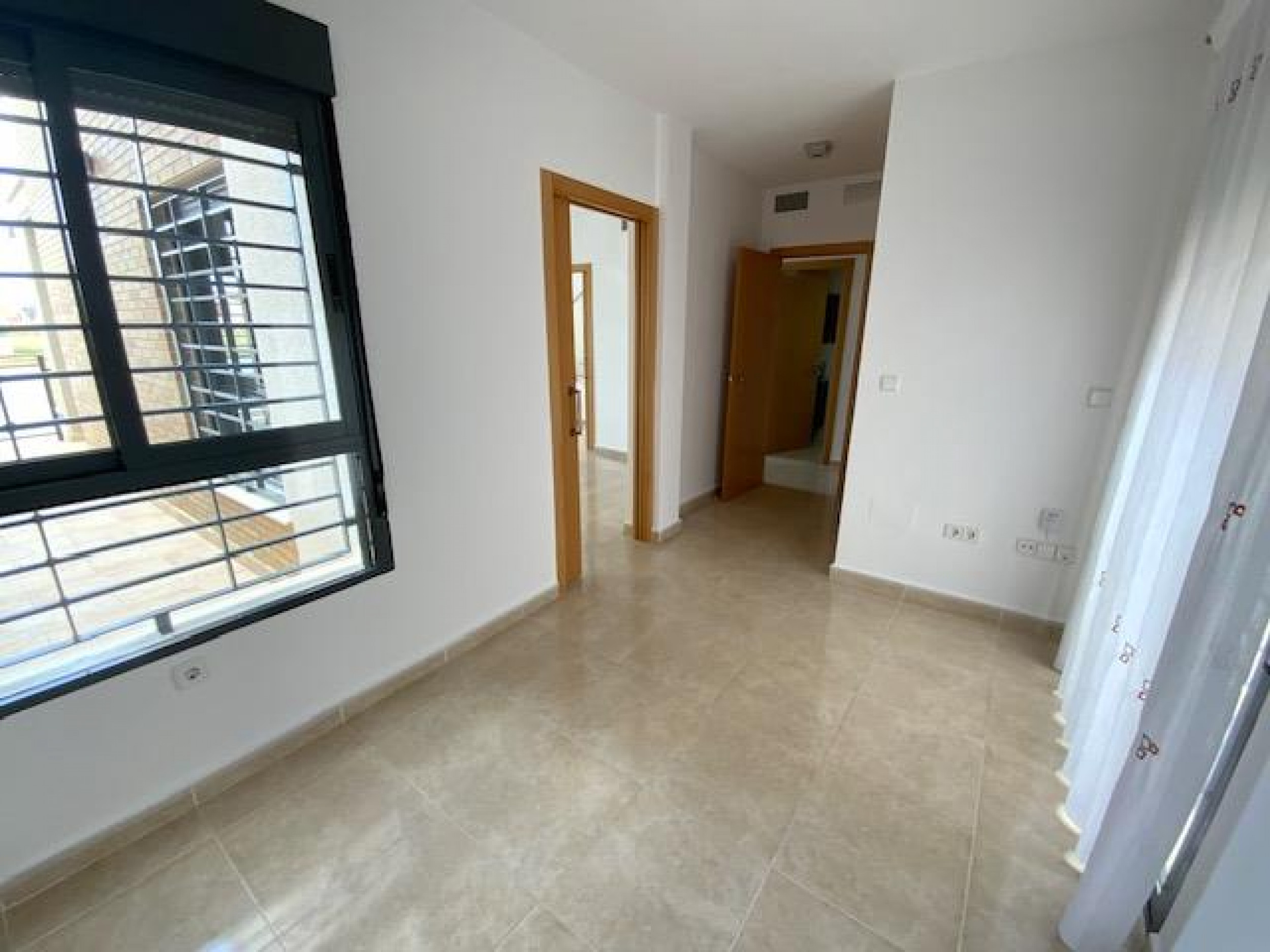 Terrace in villa for sale in Roldan