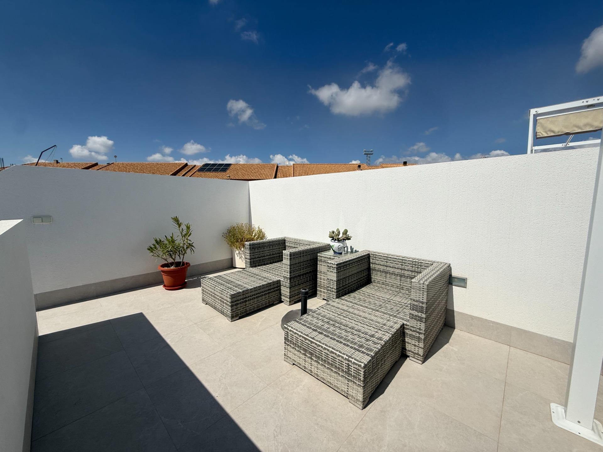 Dining area in villa for sale in Torre Pacheco