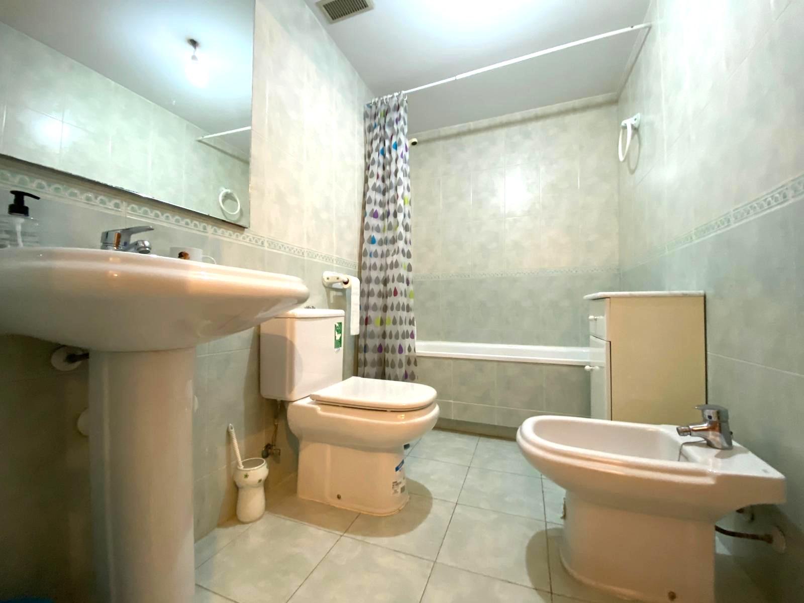Living room in apartment for sale in Alicante