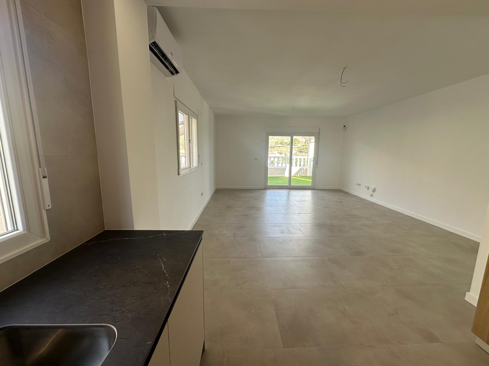 Bathroom in villa for sale in El Campello