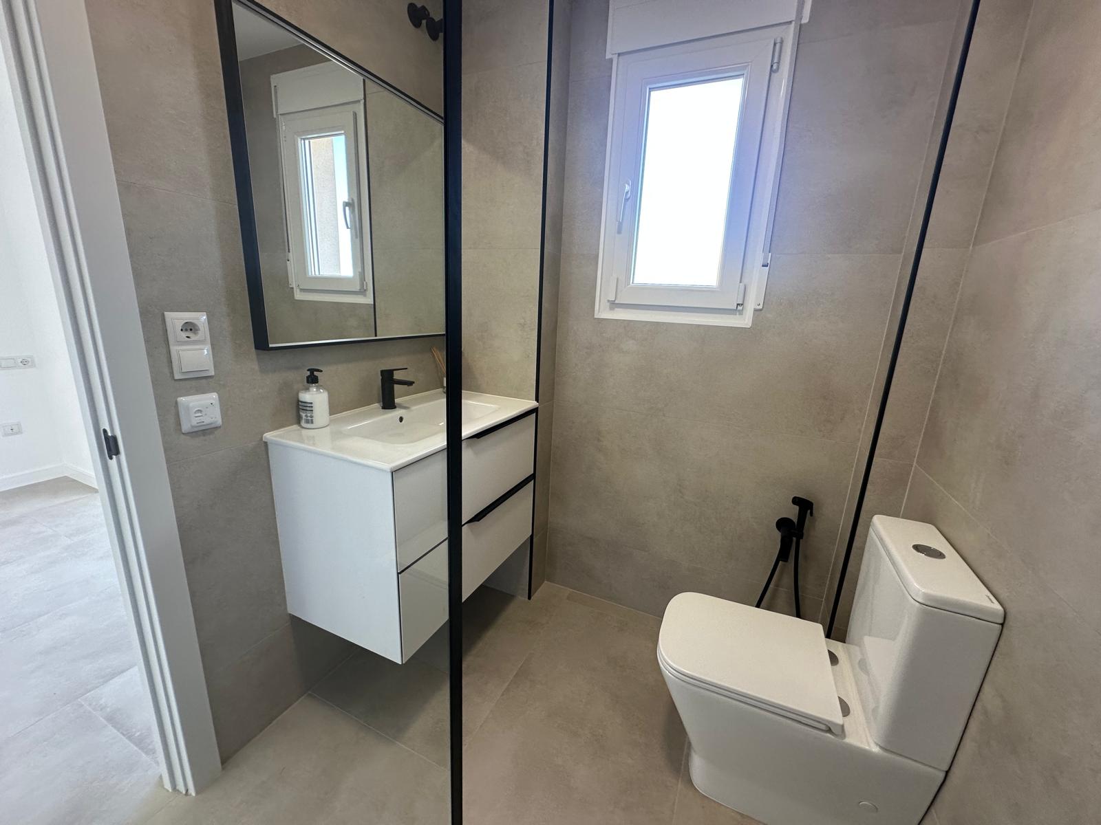 Garden in villa for sale in El Campello