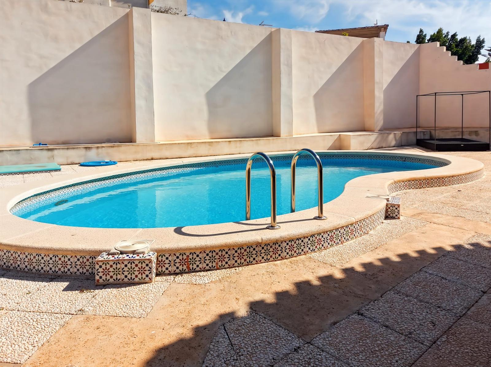 Garden in villa for sale in Torrevieja